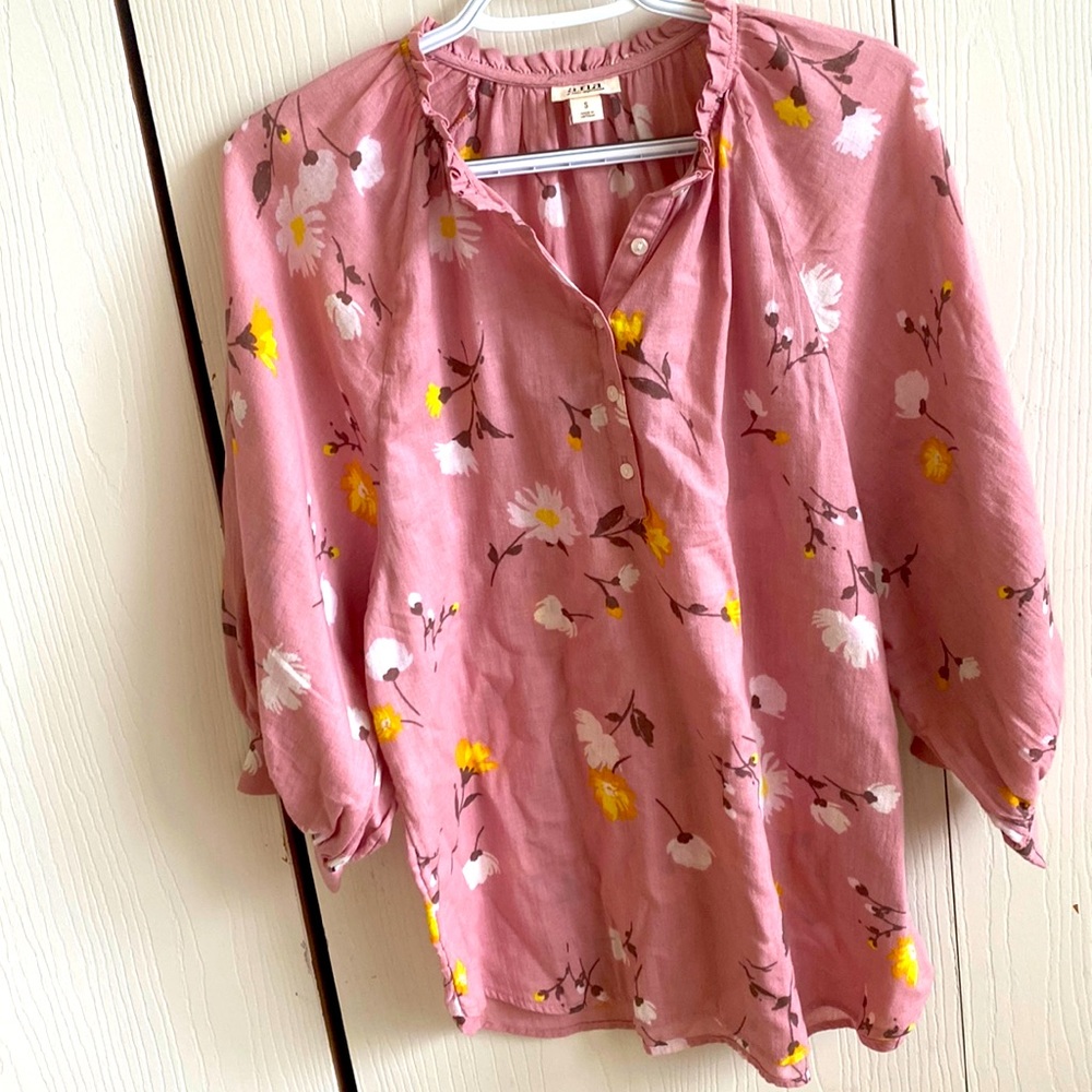 Small size shirt